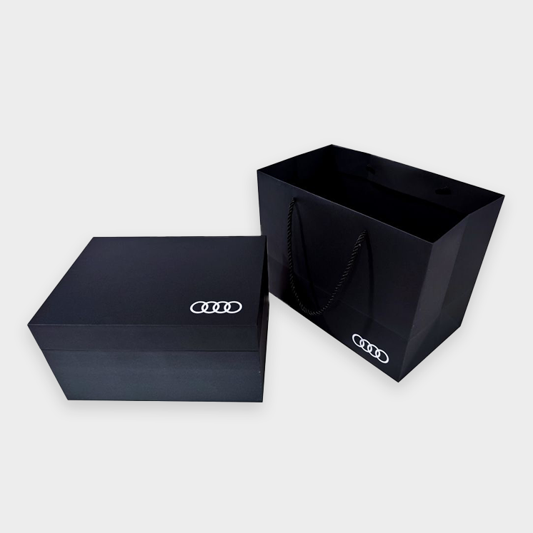 custom packaging-paper box