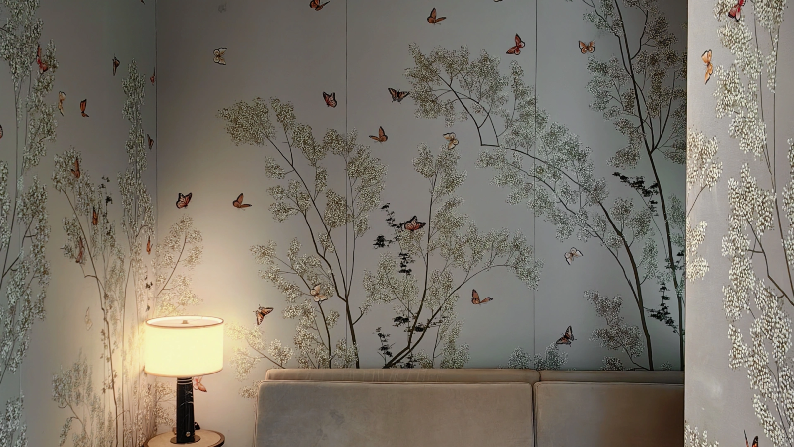 How to Avoid Fabric Mismatches in Custom Furniture Projects: 5-Step