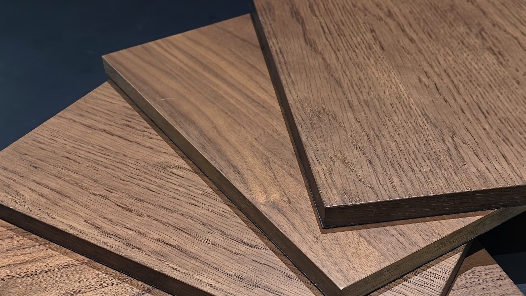 Walnut veneer sample review